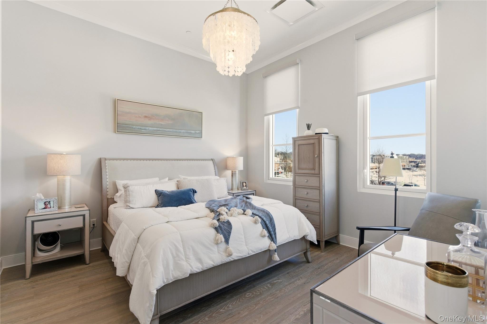 100 Garvies Point Road Unit: 1033