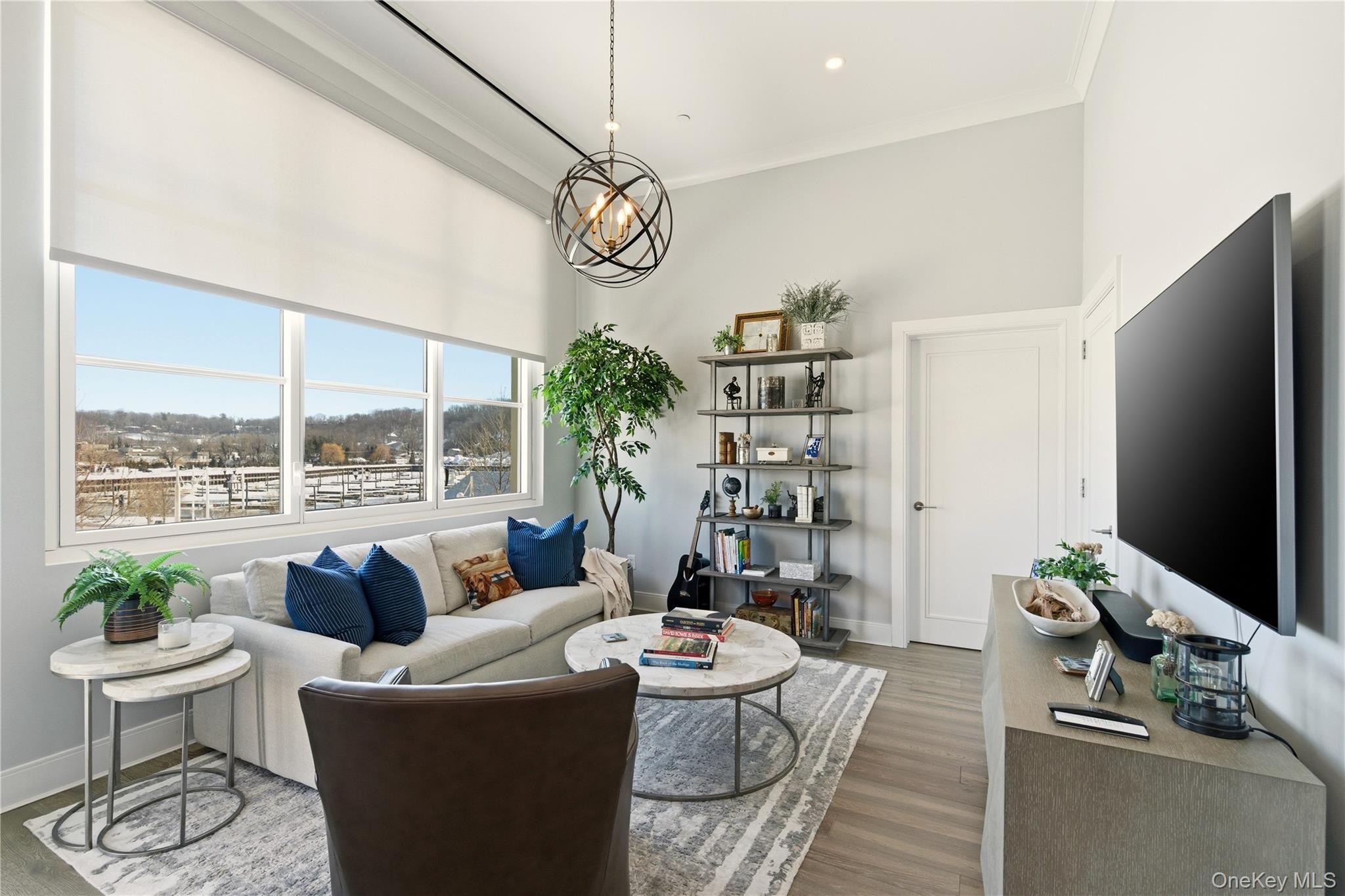 100 Garvies Point Road Unit: 1033