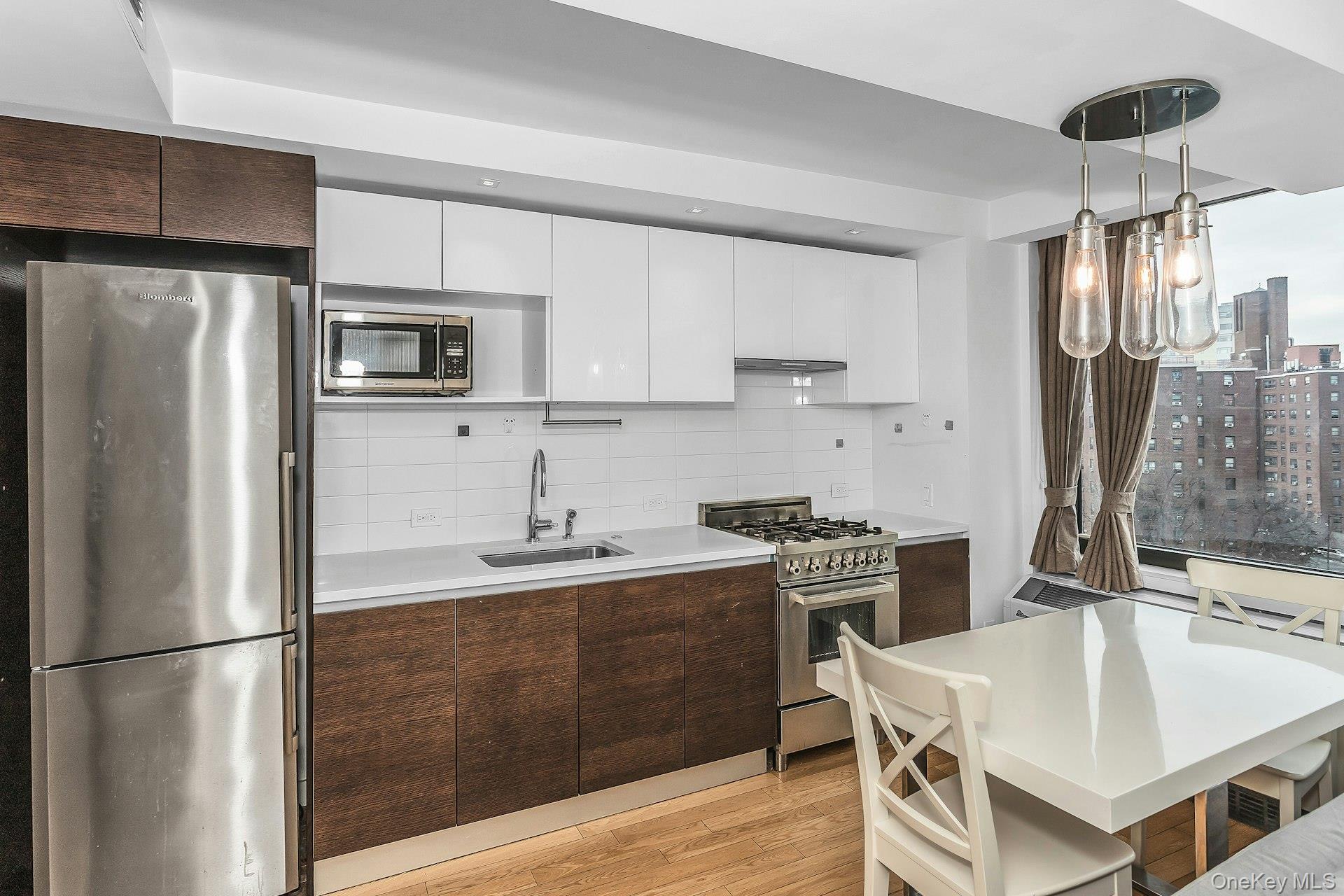 39-16 Prince Street Unit: 6G