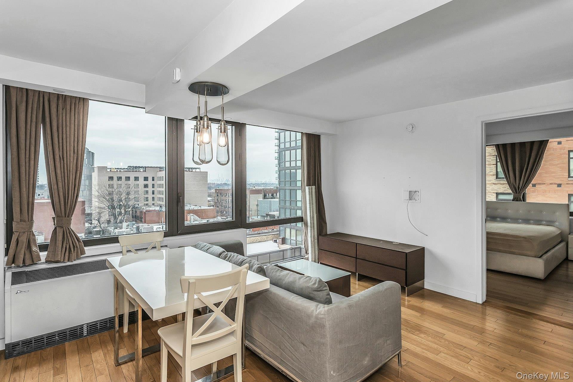 39-16 Prince Street Unit: 6G