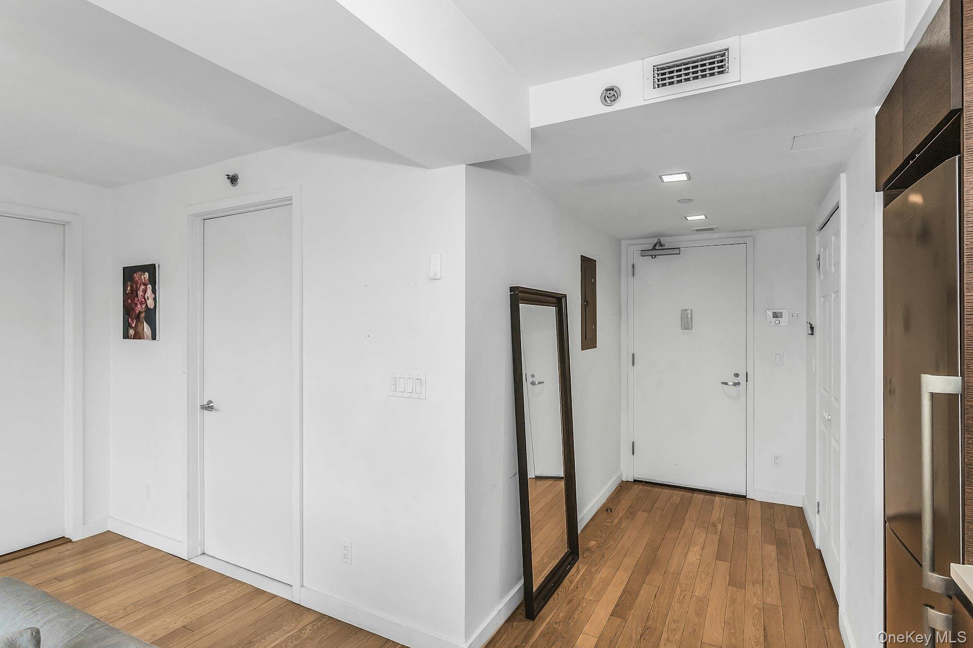 39-16 Prince Street Unit: 6G