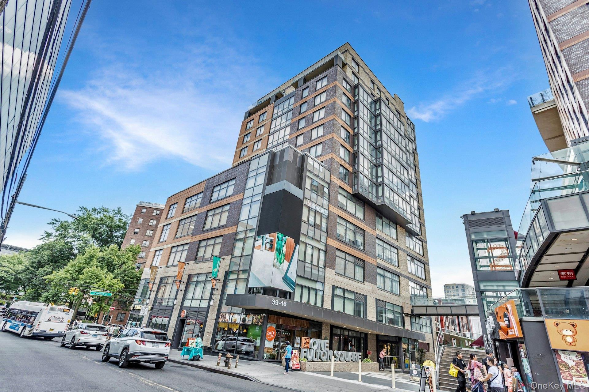 39-16 Prince Street Unit: 6G