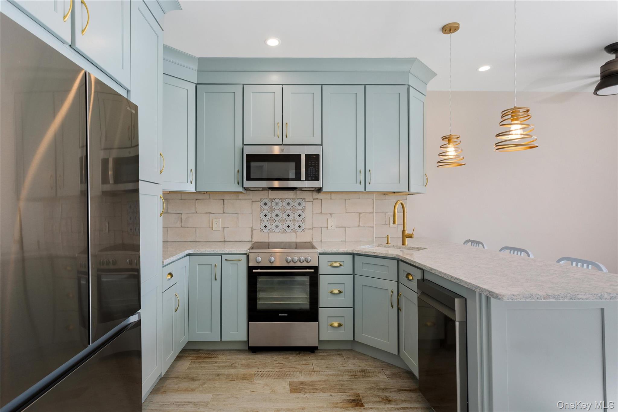 2 Richmond Road Unit: 2A