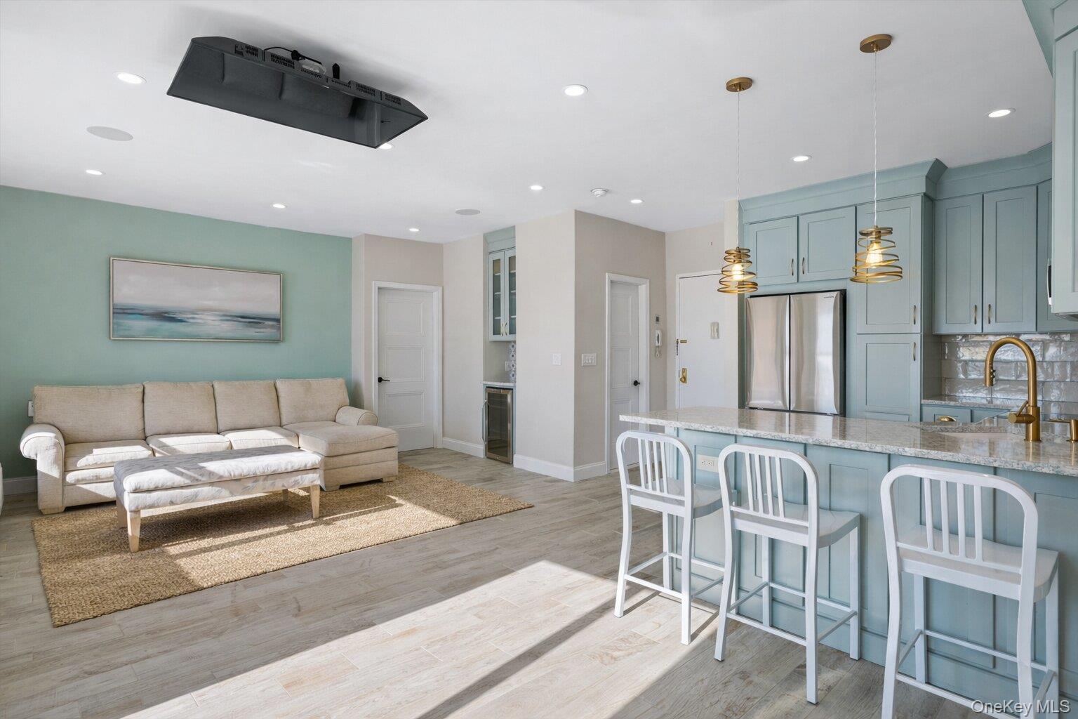 2 Richmond Road Unit: 2A