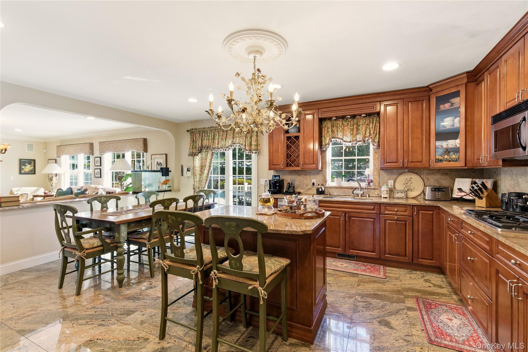 4 Peachtree Lane