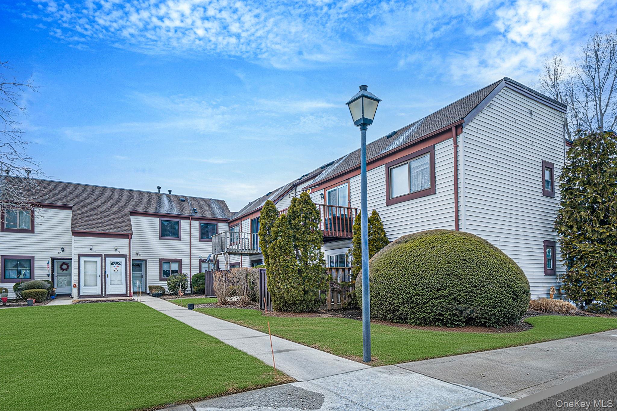 42 Monet Court Unit: 42