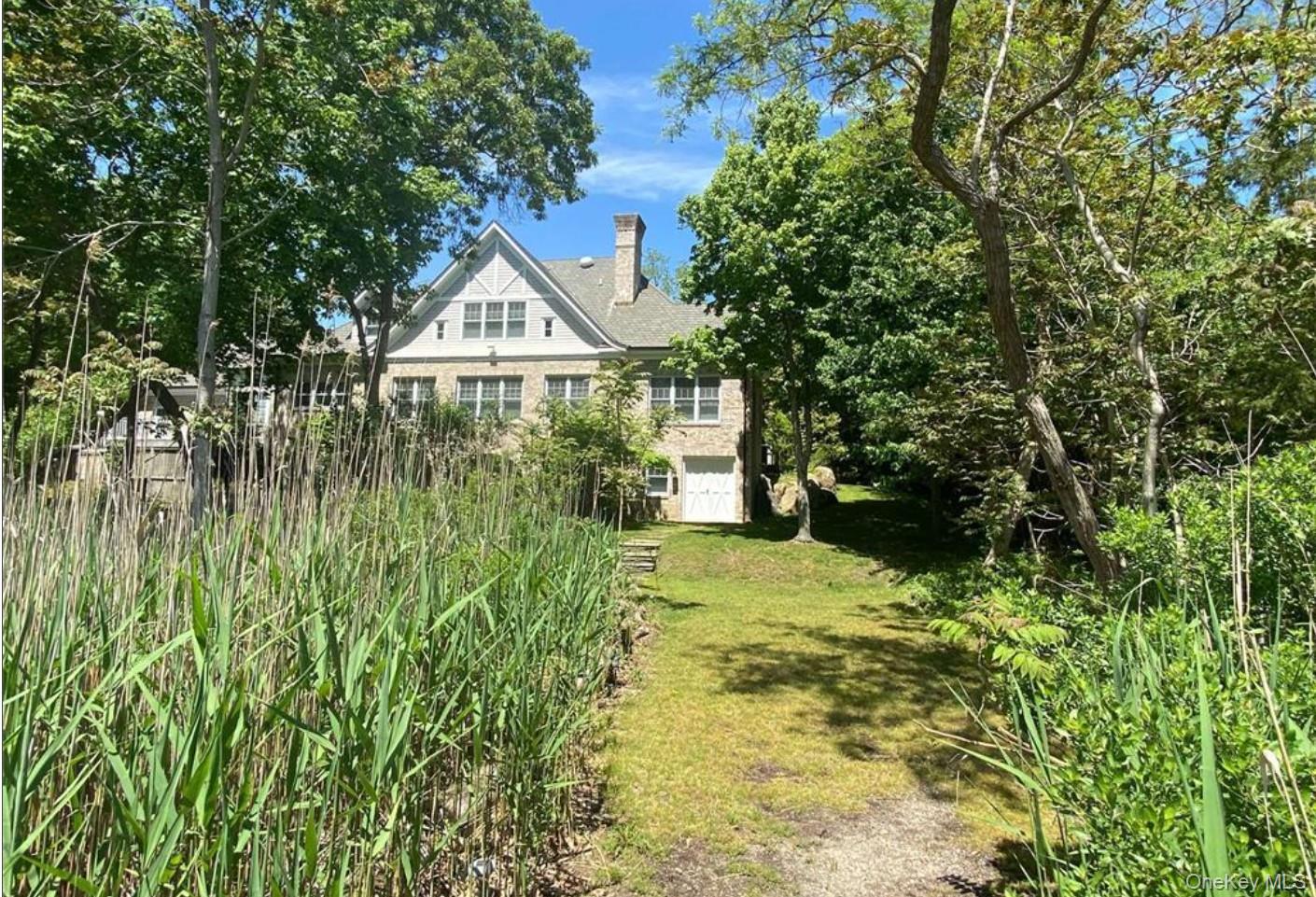 190 Jackson Landing