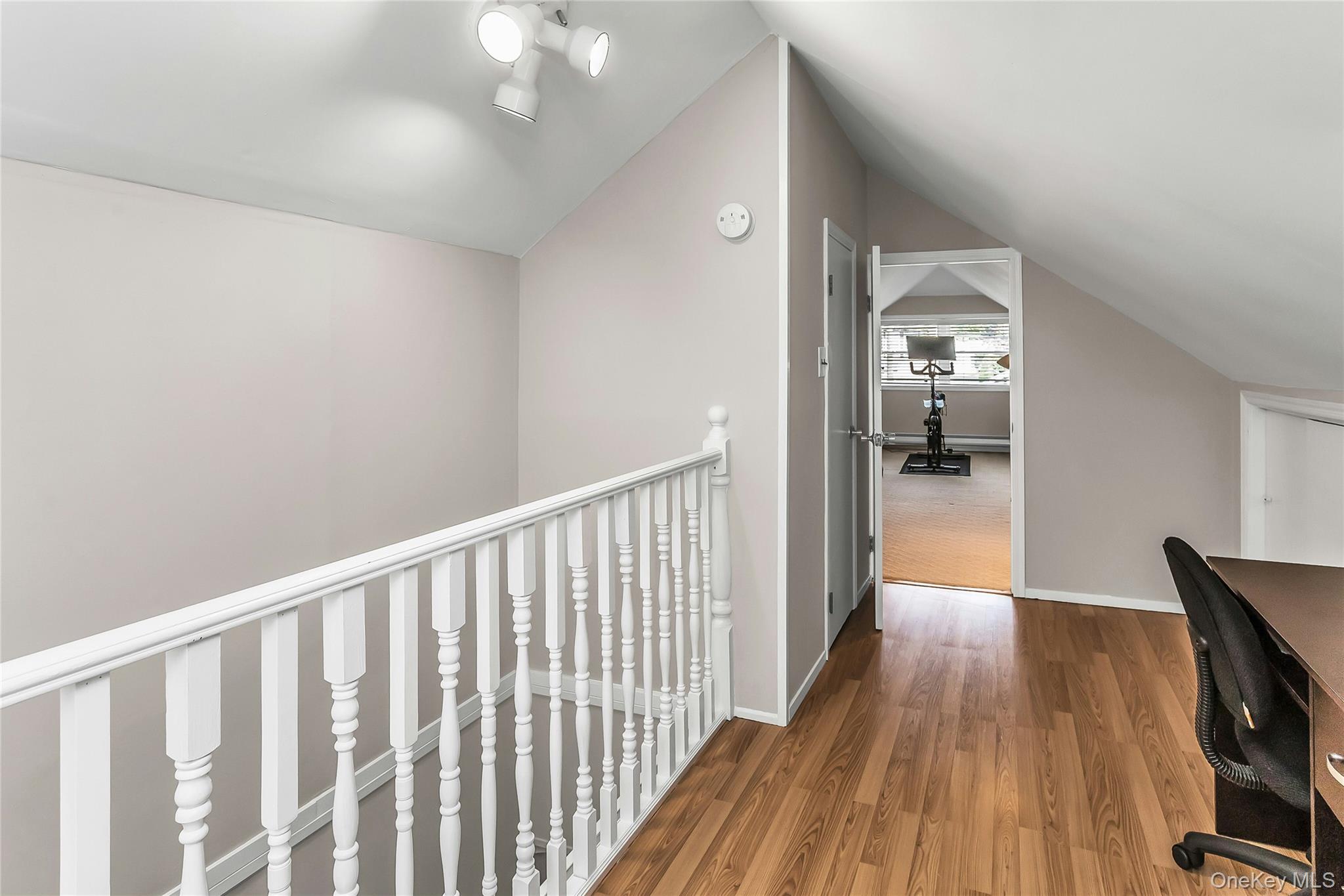 30 West Avenue