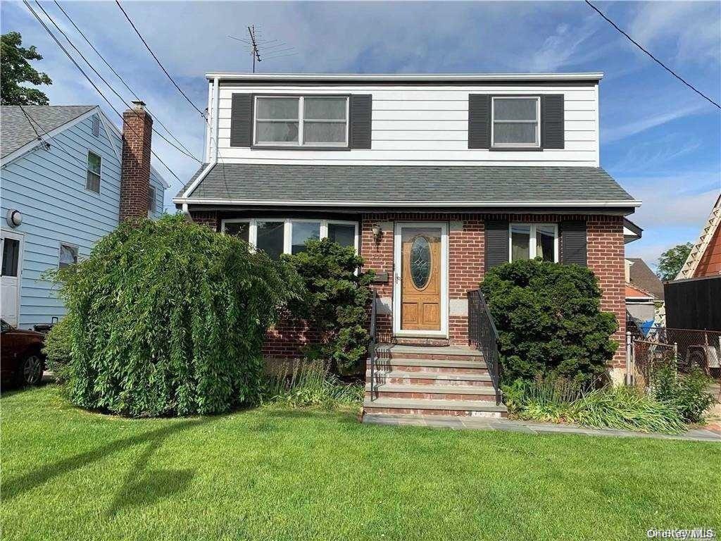 220 Pershing Parkway