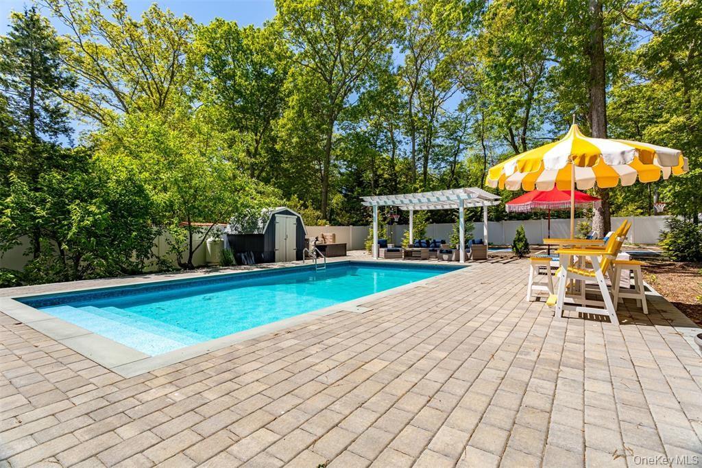 2300 Pine Tree Road