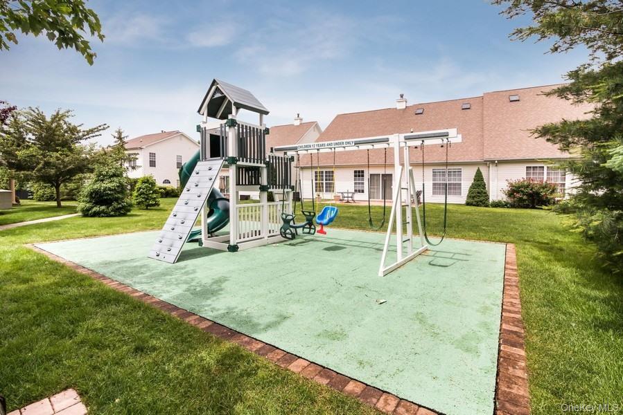 85 Constantine Way