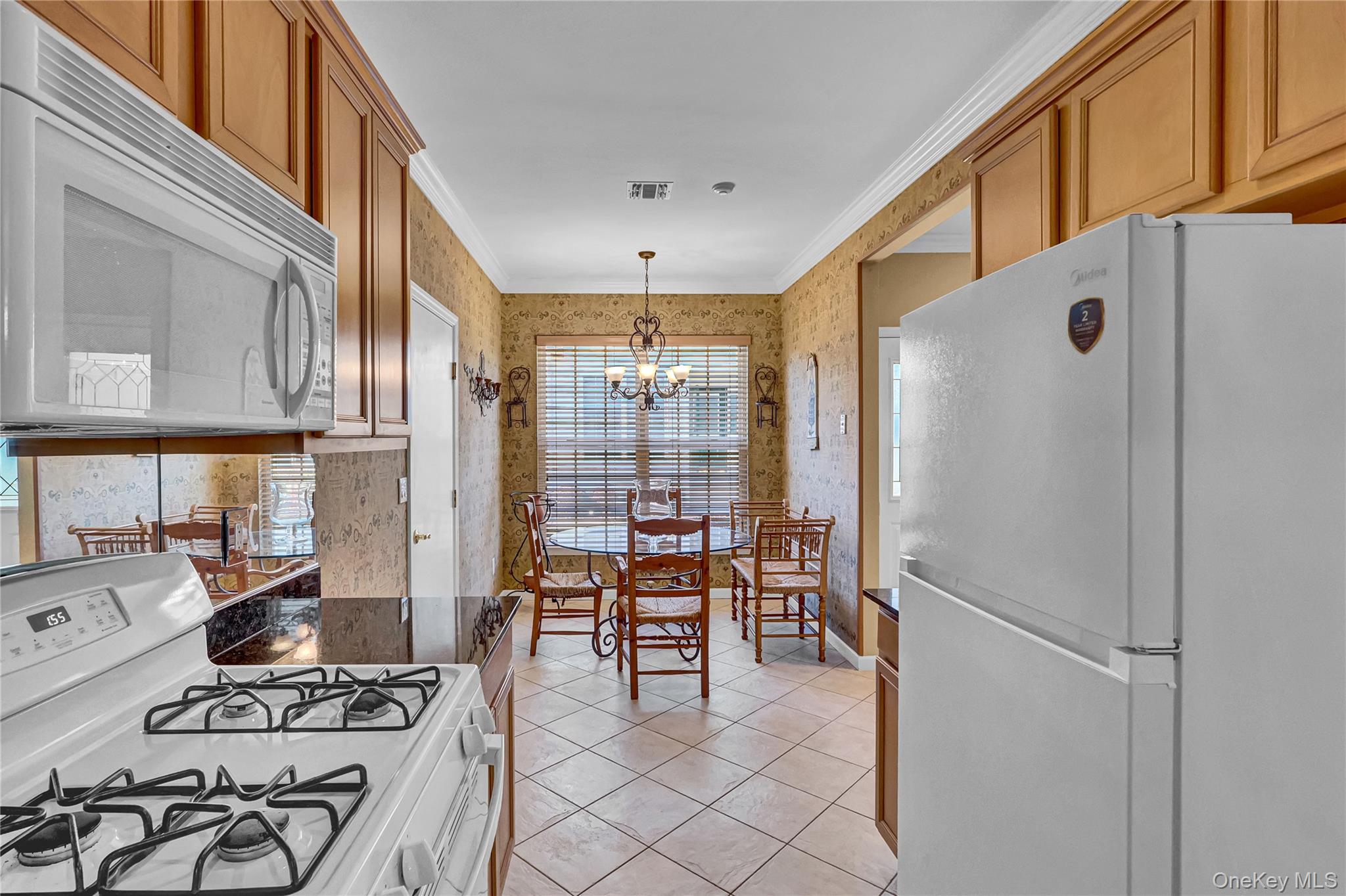 85 Constantine Way