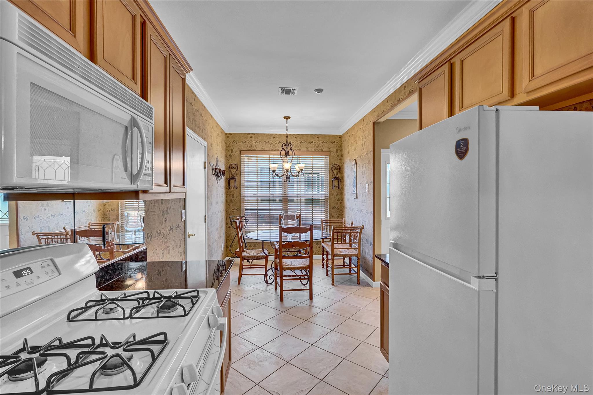 85 Constantine Way