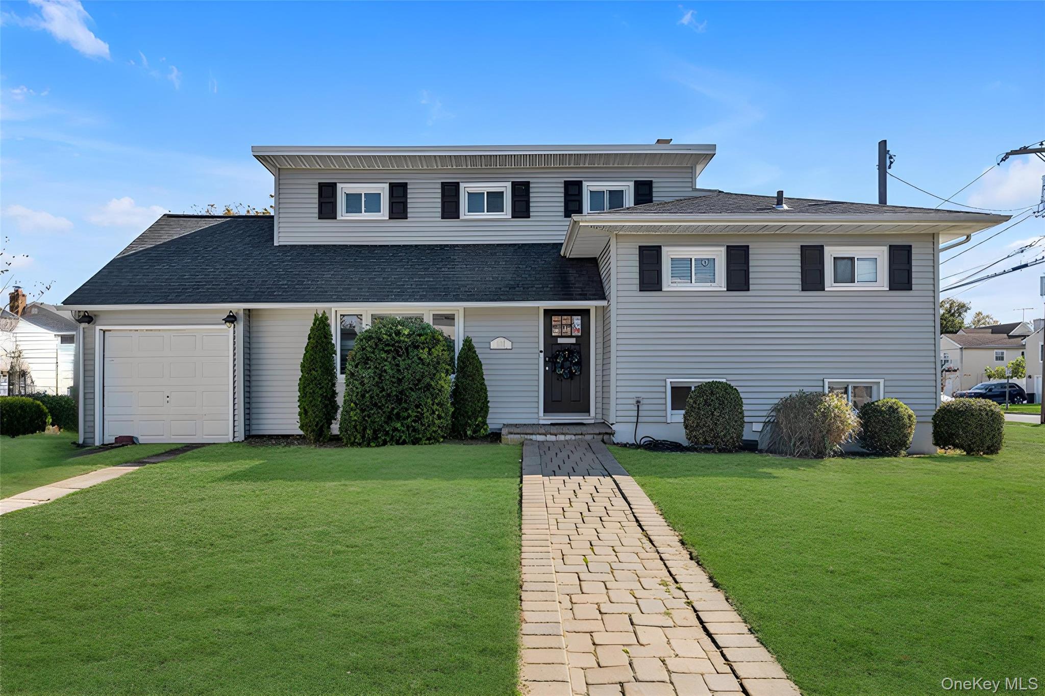 528 Carpenter Avenue