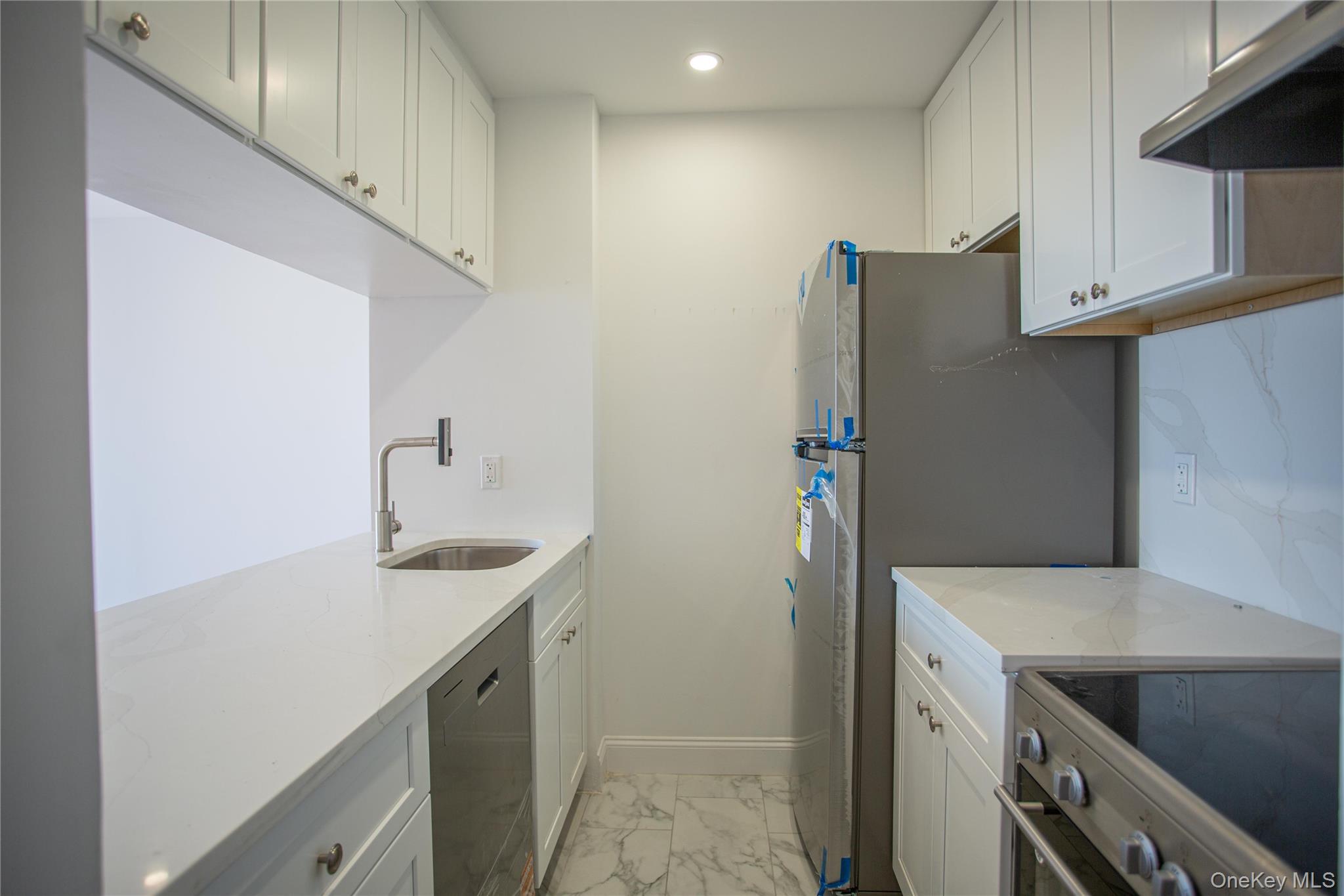 10 Franklin Boulevard Unit: 411