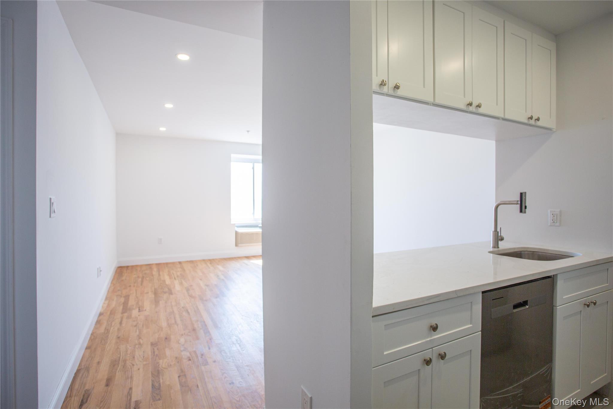 10 Franklin Boulevard Unit: 203