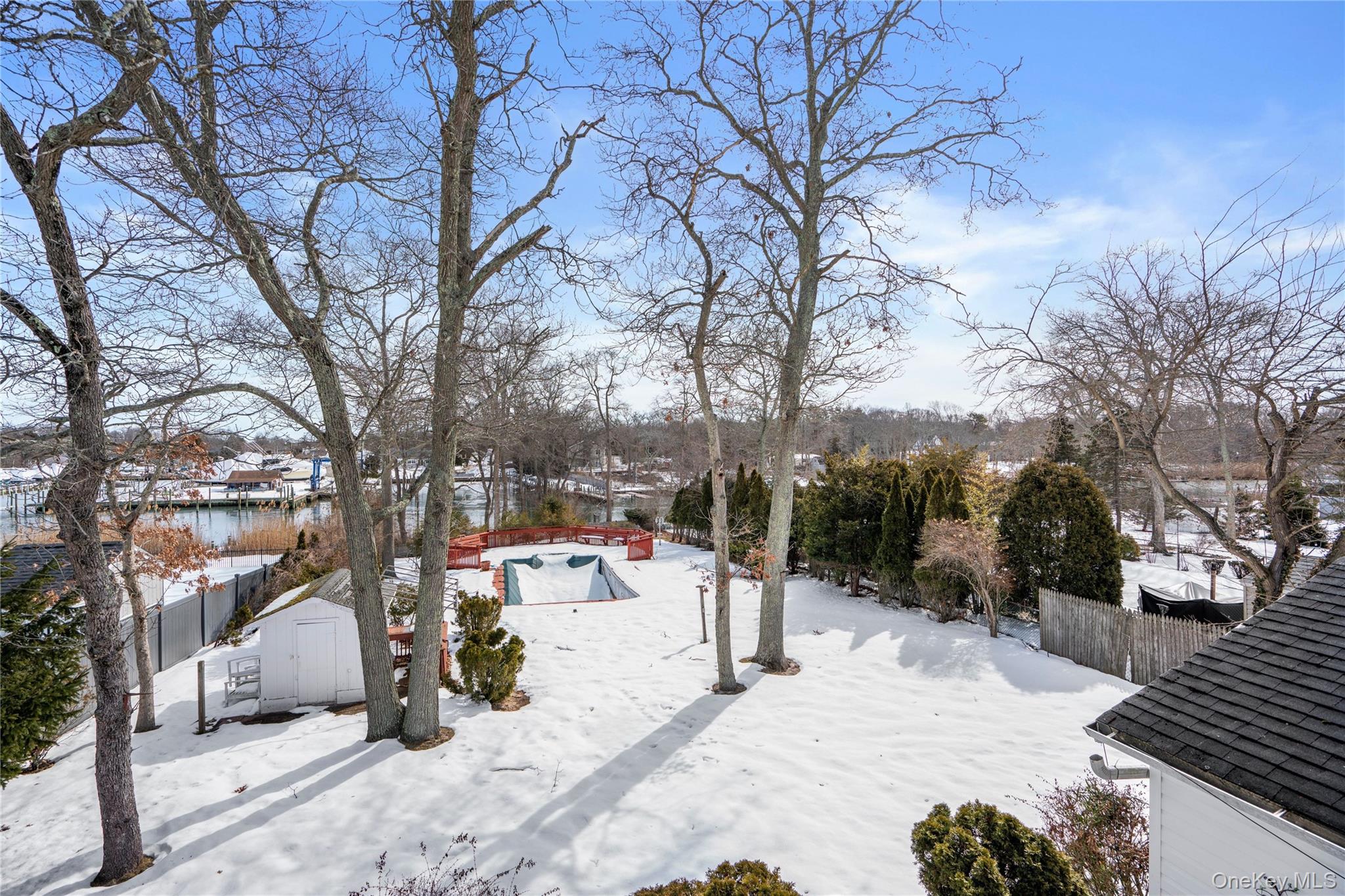 53 Hewitt Boulevard