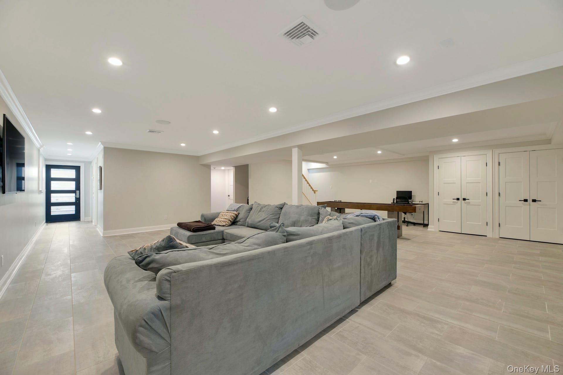 165 Marine Place