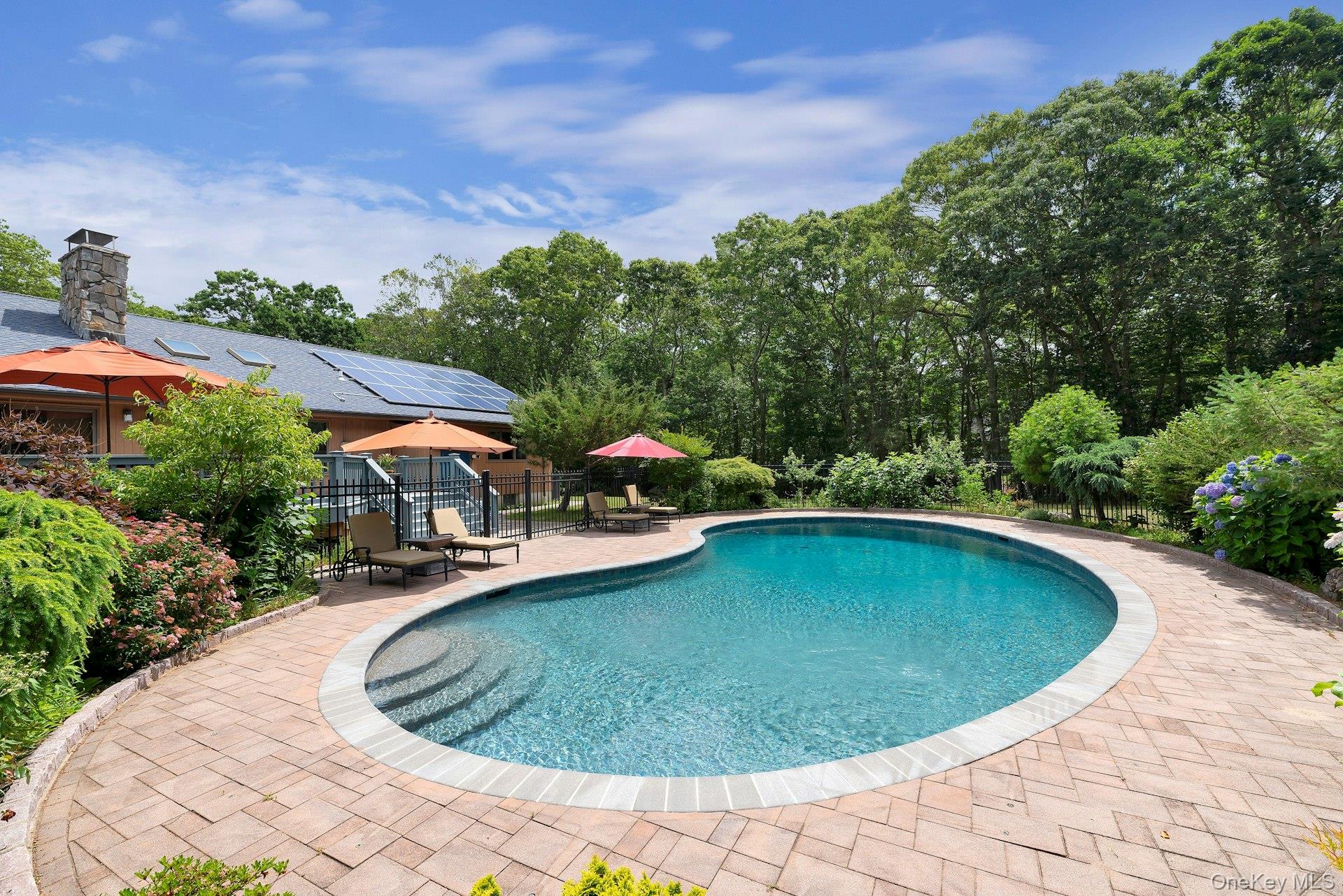 2905 Private Road
