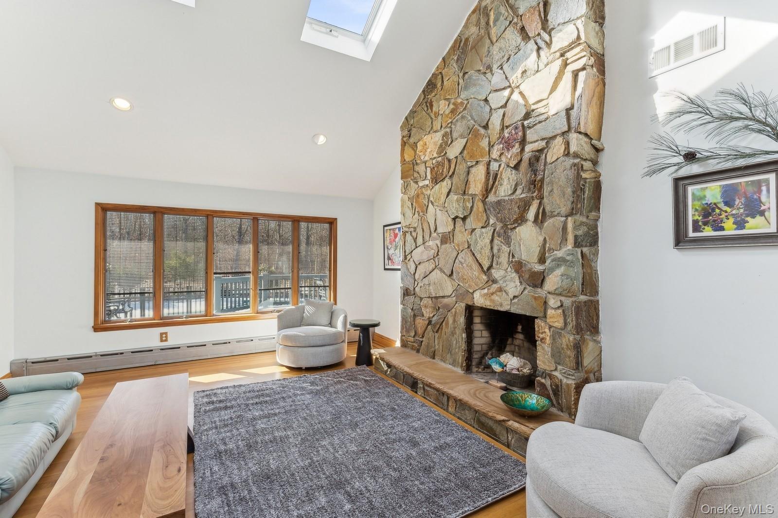 2905 Private Road