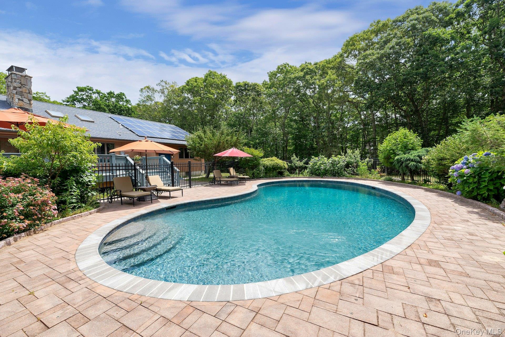 2905 Private Road
