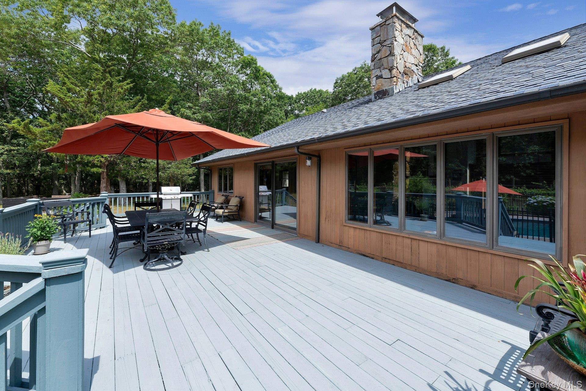 2905 Private Road