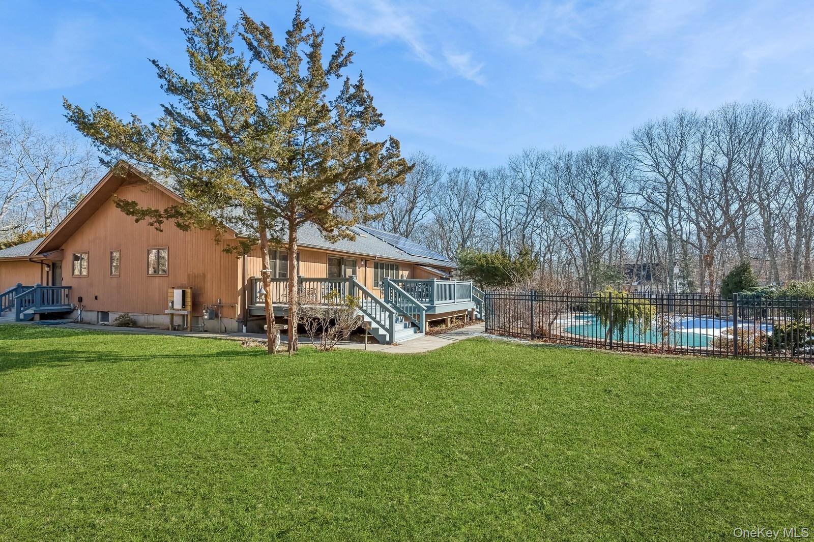 2905 Private Road
