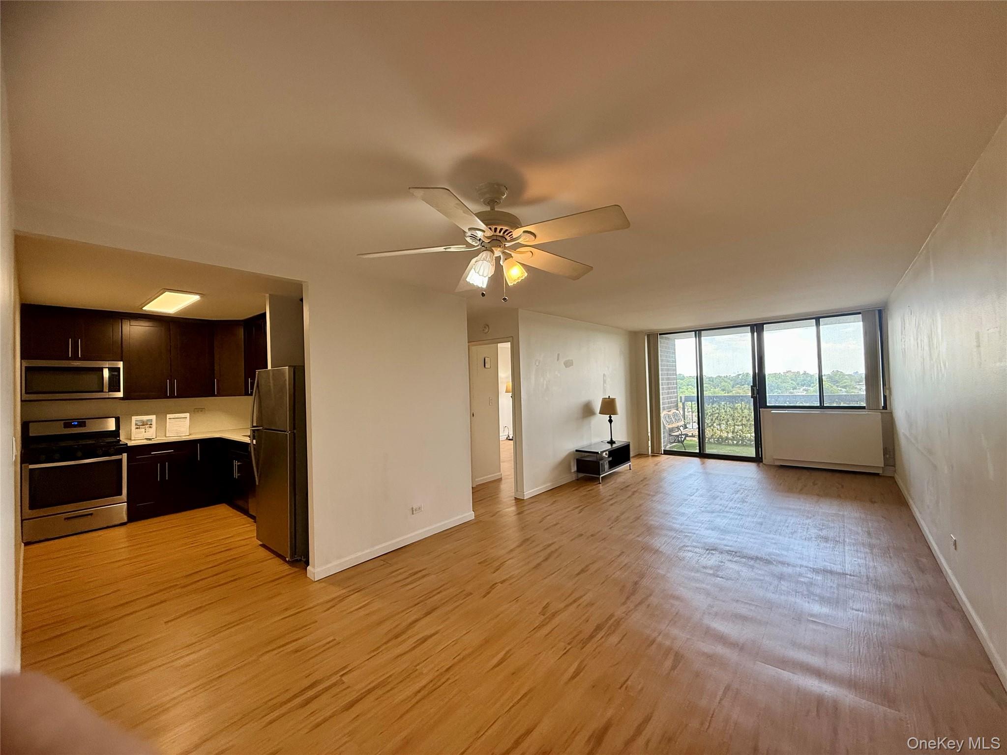 2 Bay Club Unit: 11F