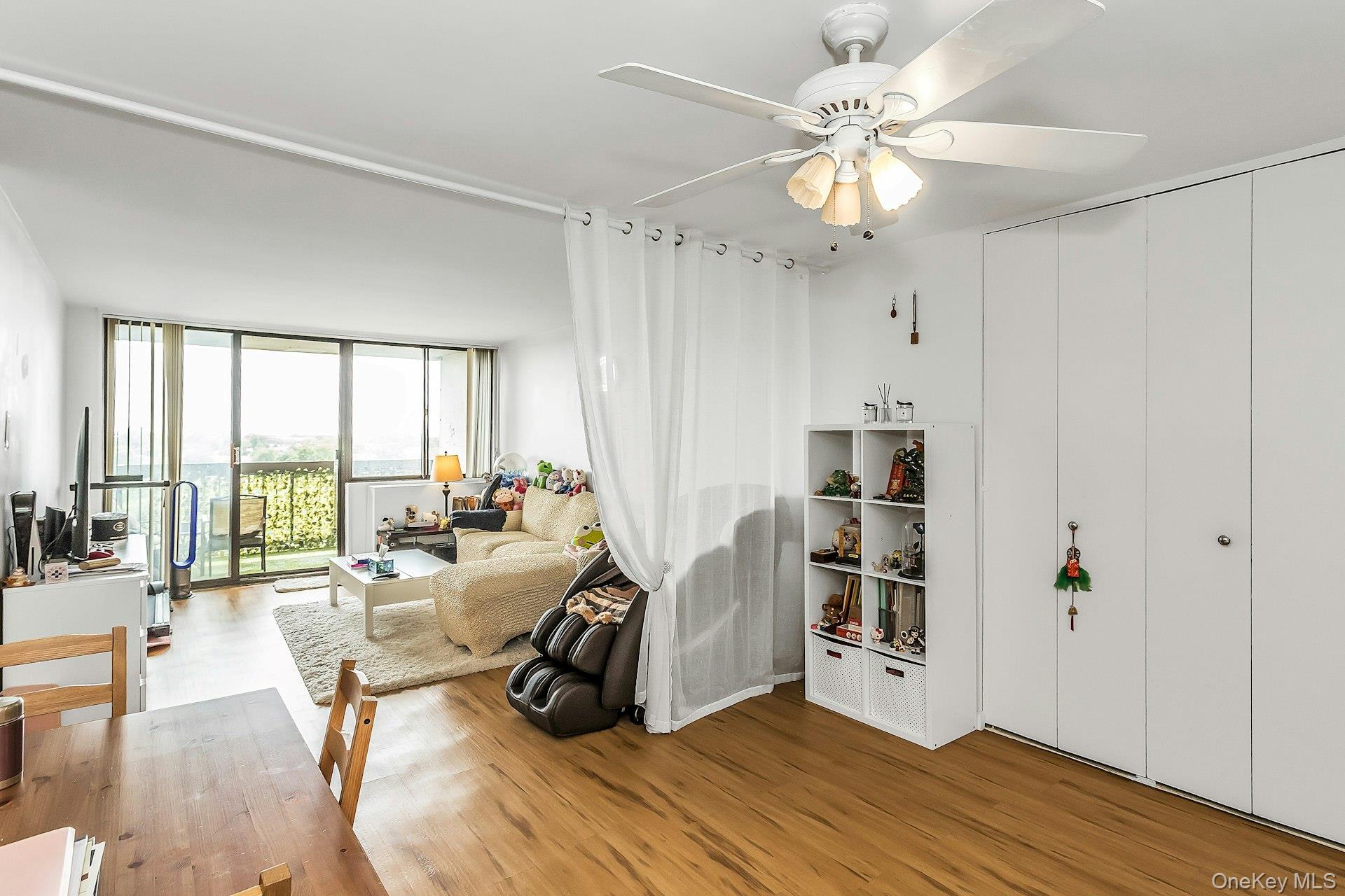 2 Bay Club Unit: 11F