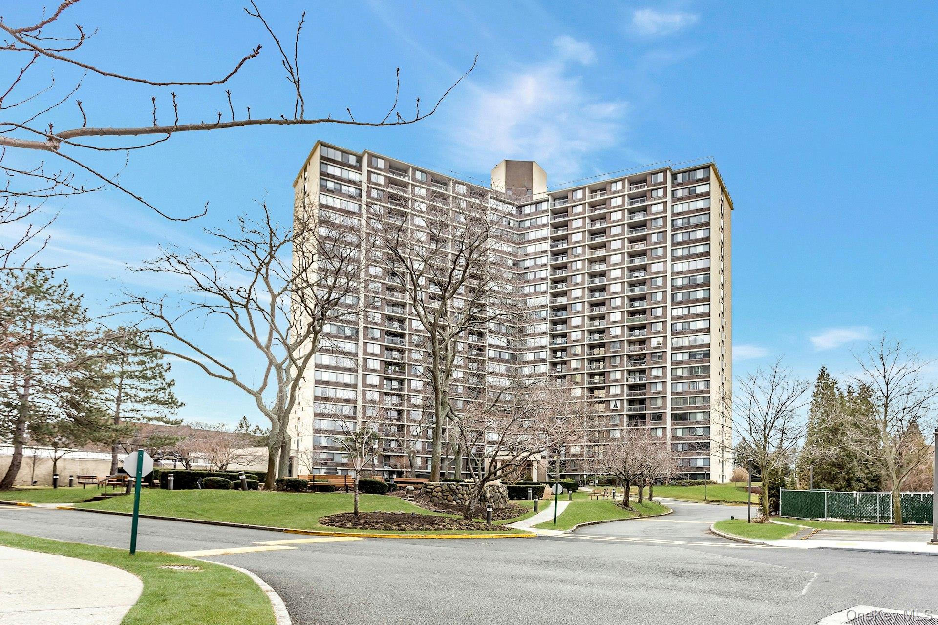 2 Bay Club Unit: 11F