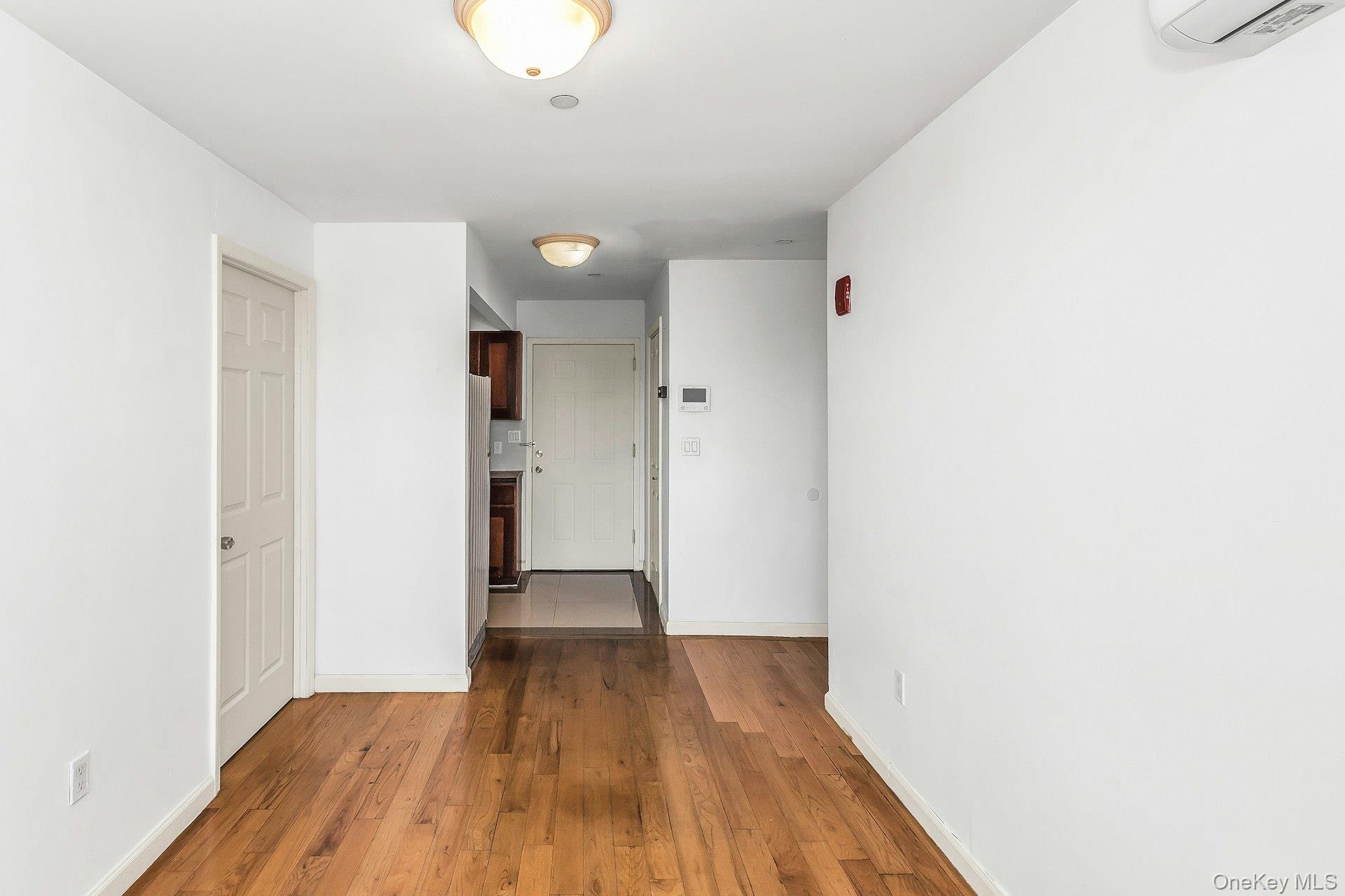 37-20 Prince Street Unit: 10D
