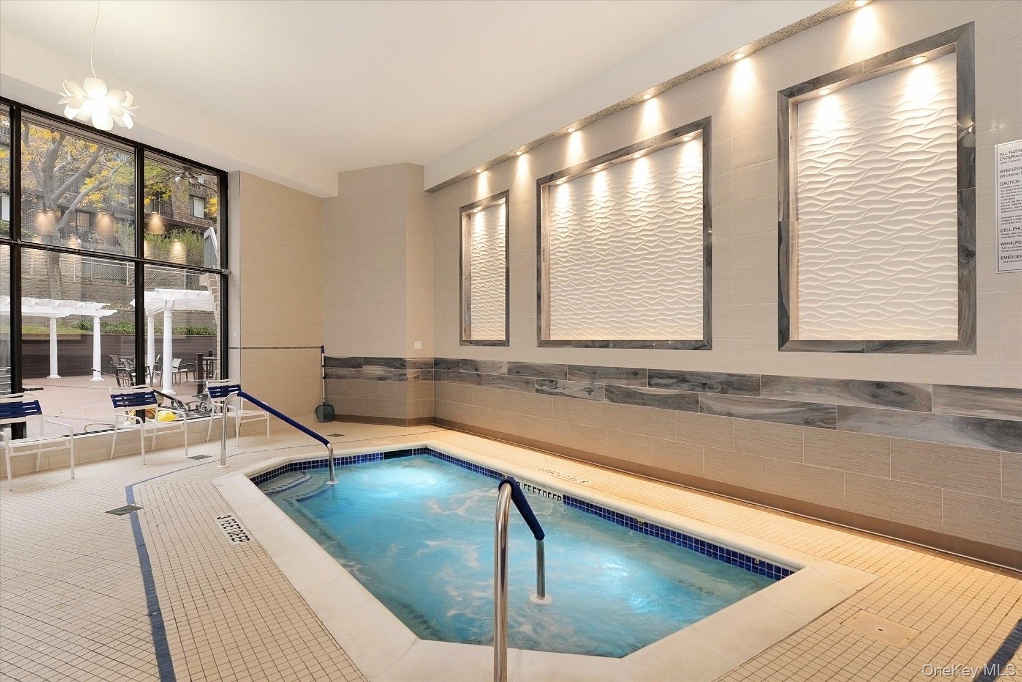 2 Bay Club Drive Unit: 2B