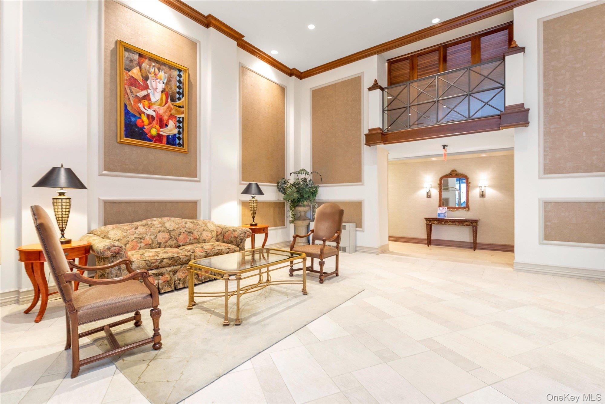 2 Bay Club Drive Unit: 2B
