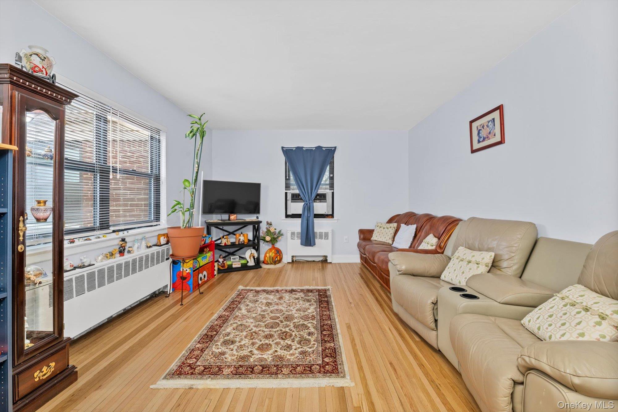 220-16 75th Avenue Unit: 210A2
