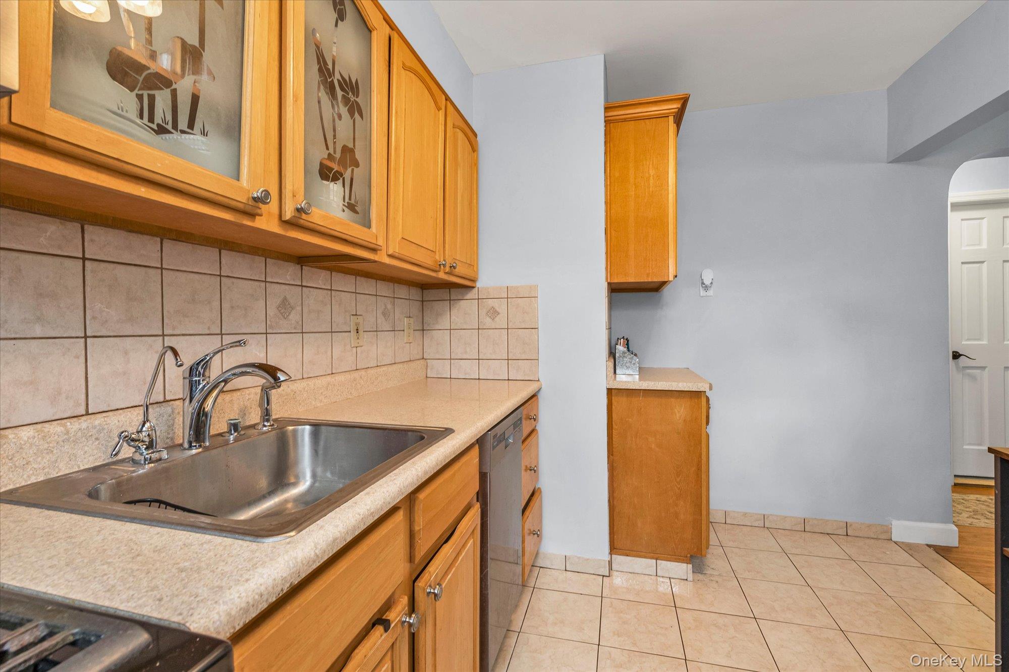 219-29 75th Avenue Unit: 300A2