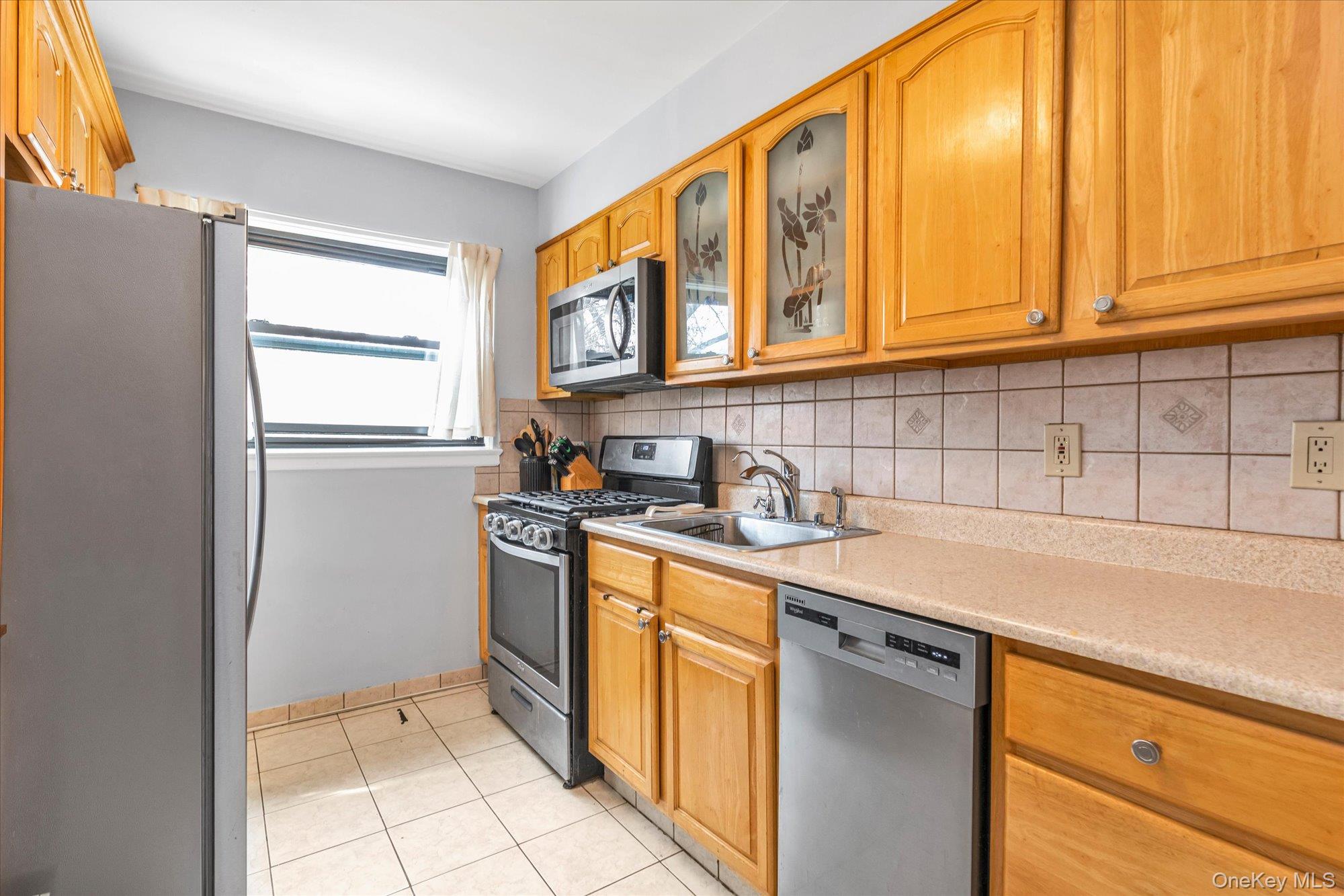 219-29 75th Avenue Unit: 300A2