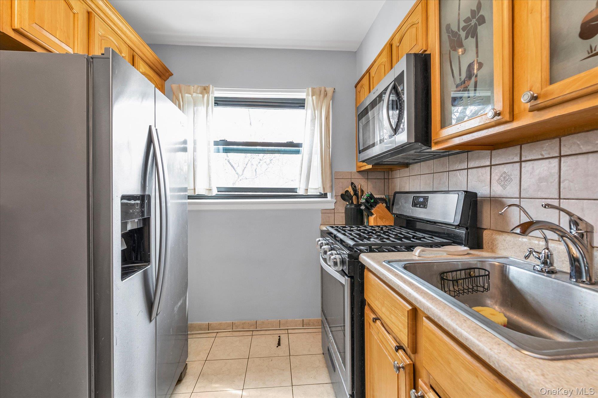 219-29 75th Avenue Unit: 300A2