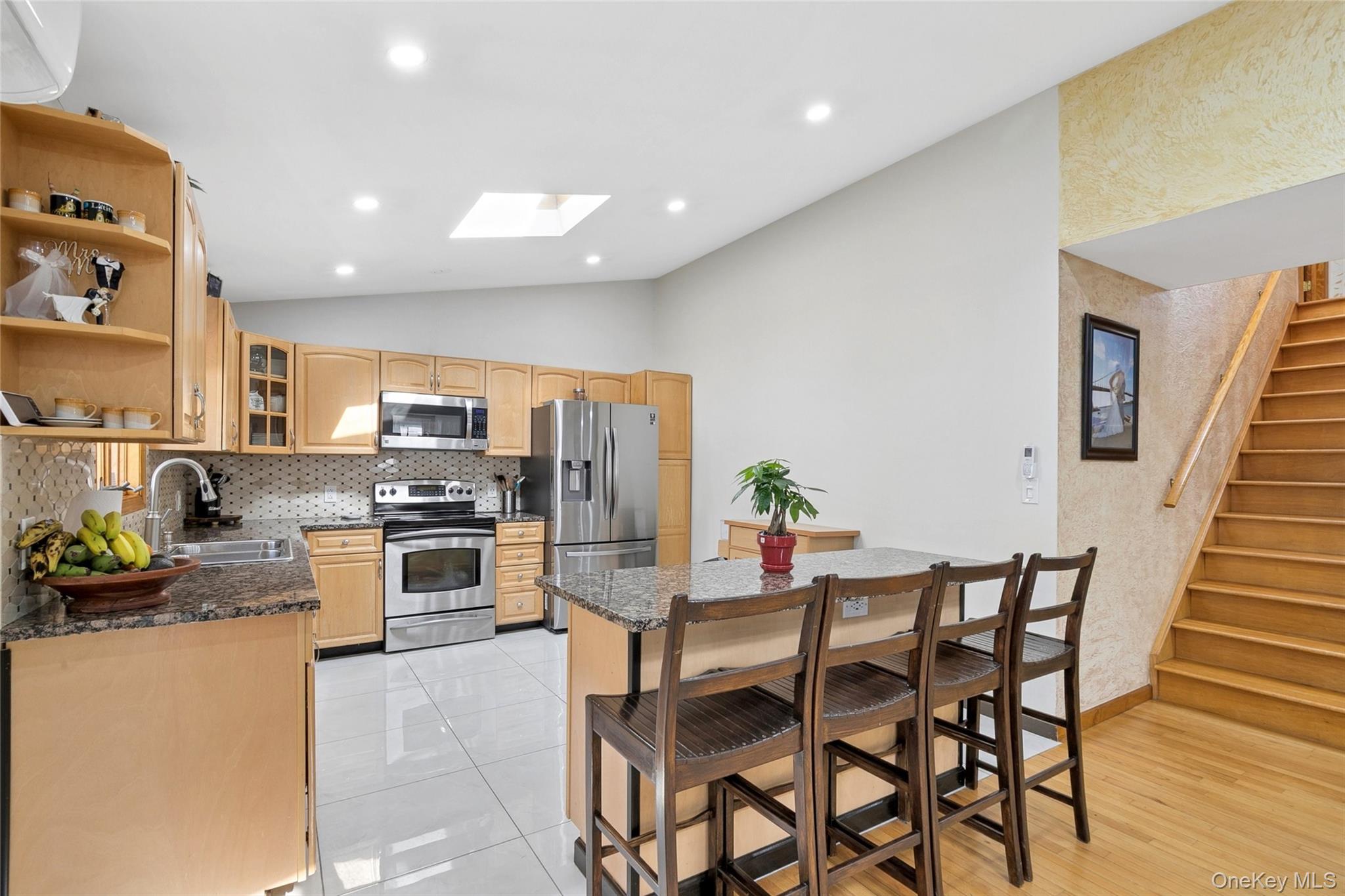 93 Hearth Lane
