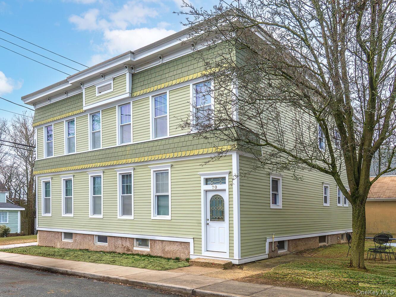 70 Central Avenue Unit: 2nd Floor