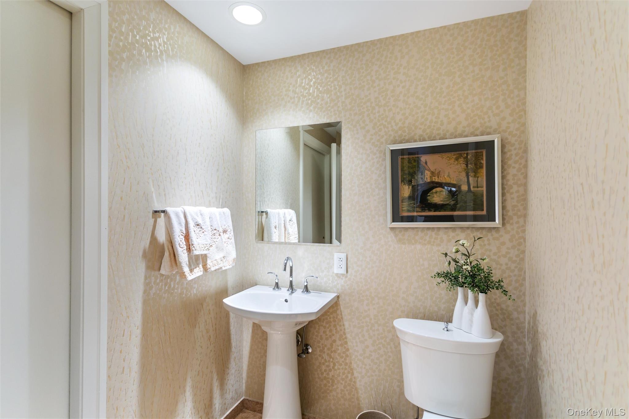 403 E Boardwalk Unit: 502
