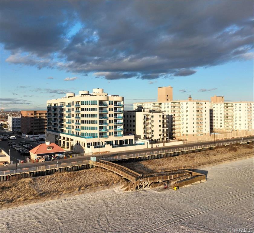 403 E Boardwalk Unit: 502