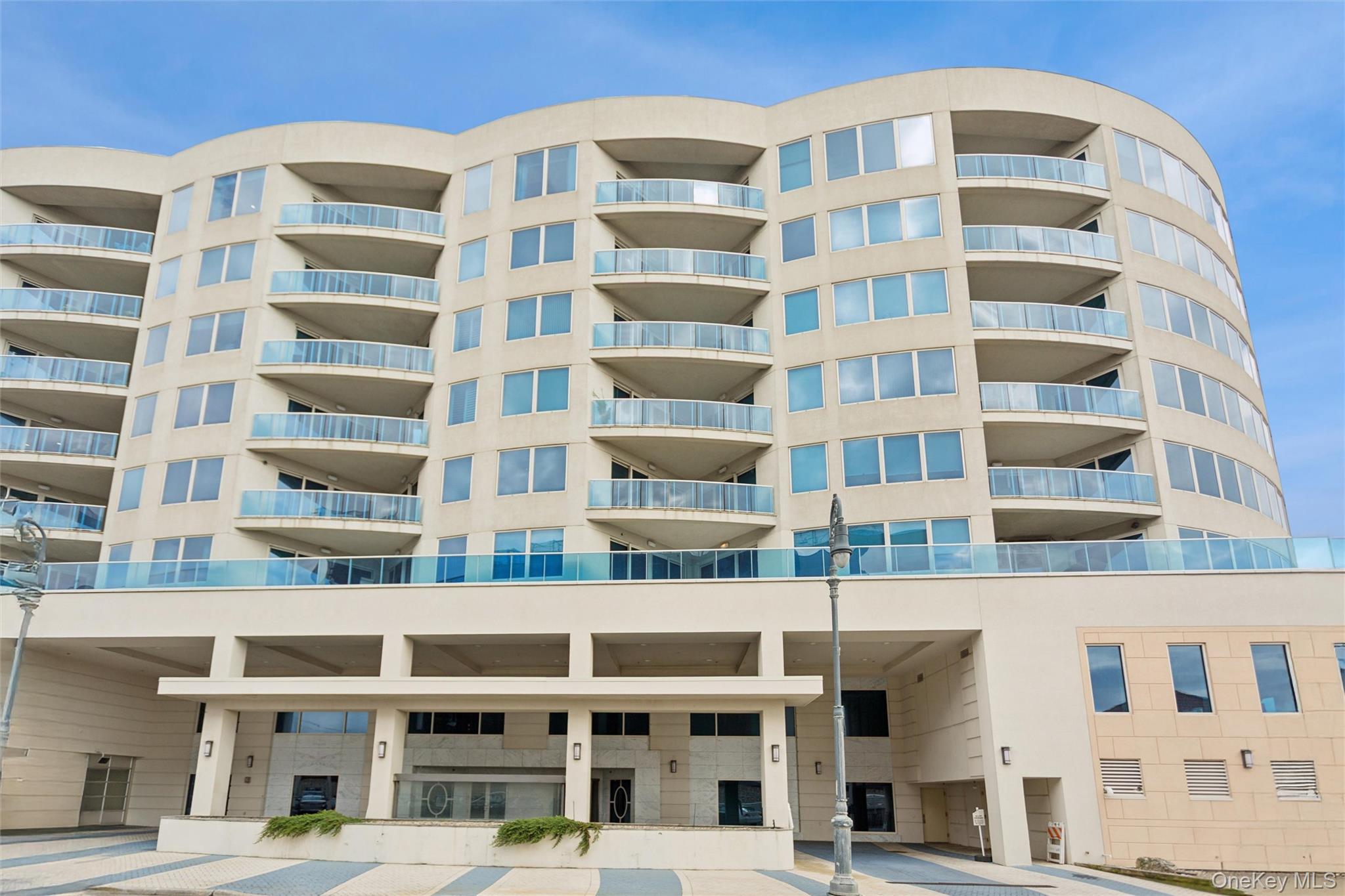 403 E Boardwalk Unit: 502
