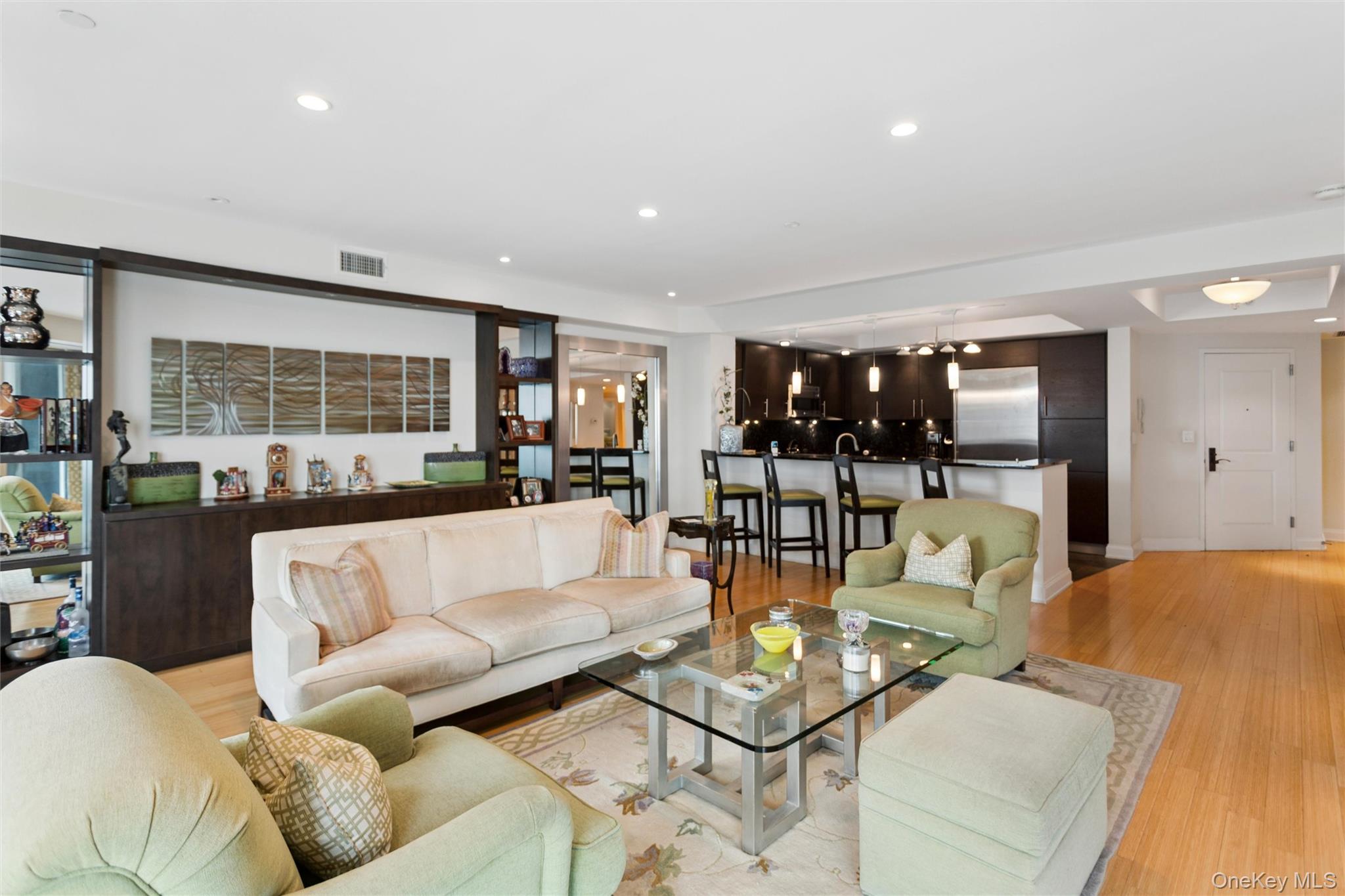 403 E Boardwalk Unit: 502