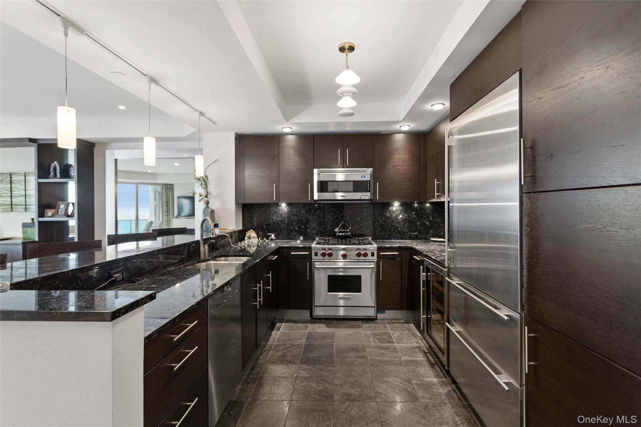 403 E Boardwalk Unit: 502
