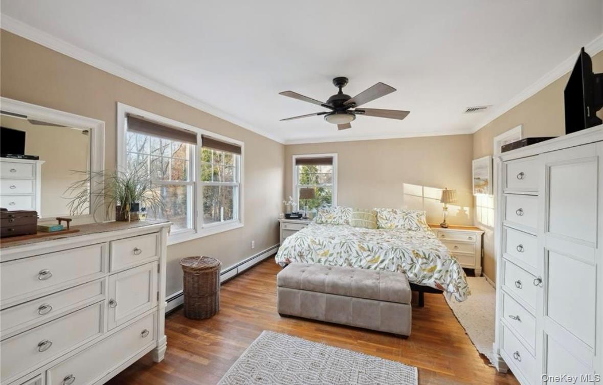 23 N Westbury Road