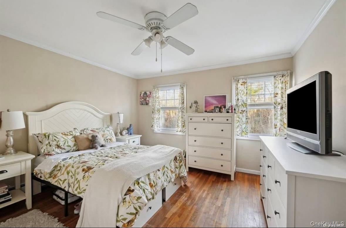 23 N Westbury Road