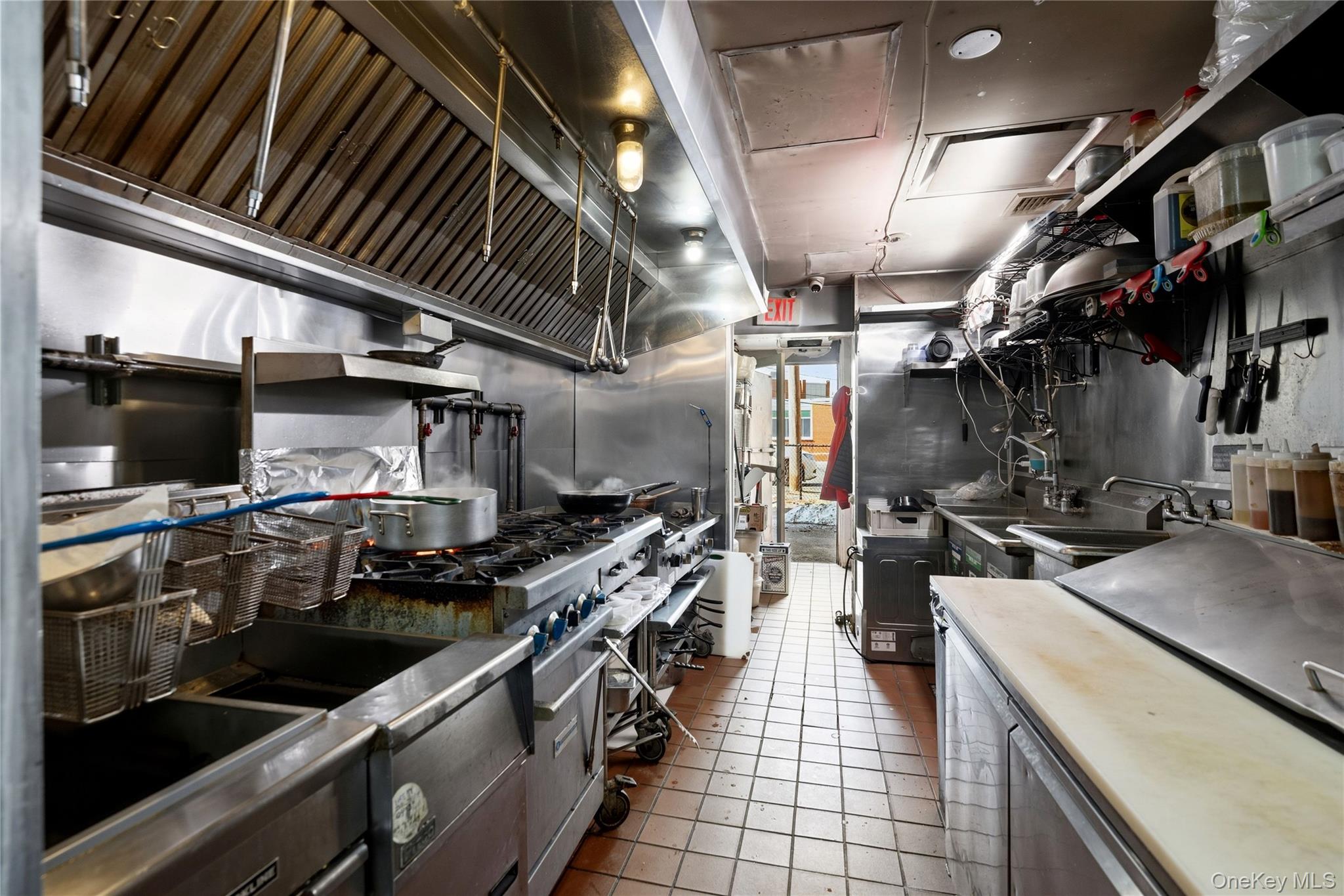 379 Sunrise Highway