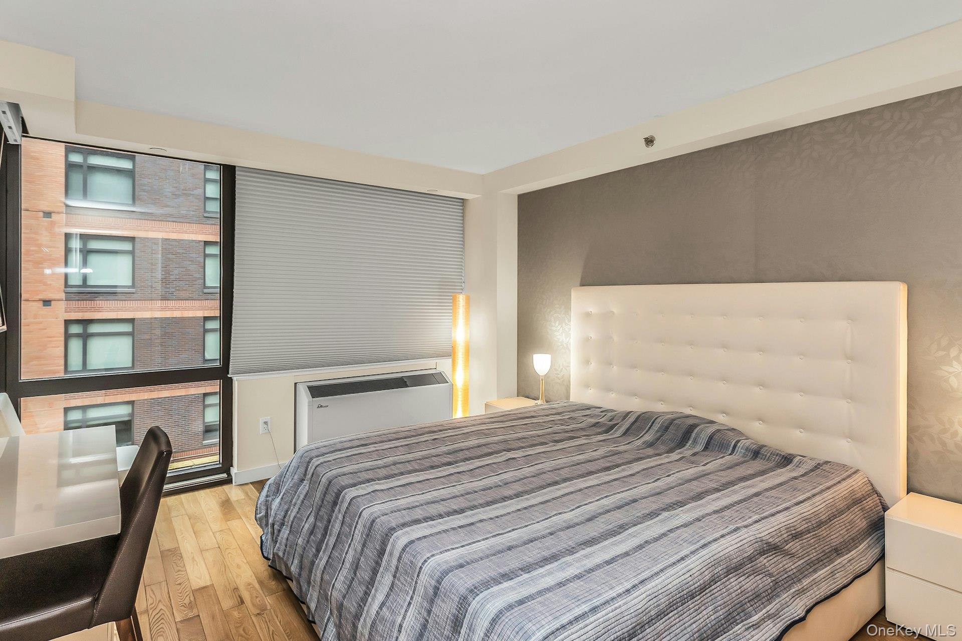 39-16 Prince Street Unit: 5E