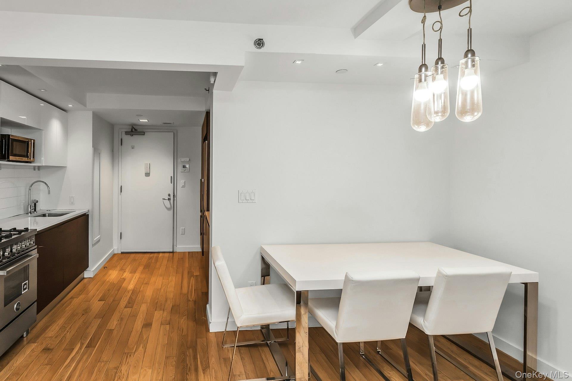 39-16 Prince Street Unit: 5E