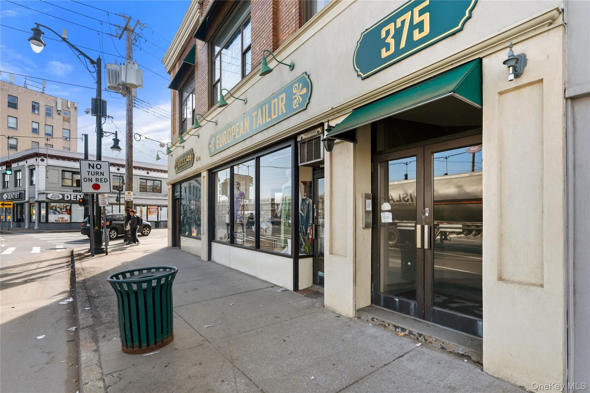 379 Sunrise Highway